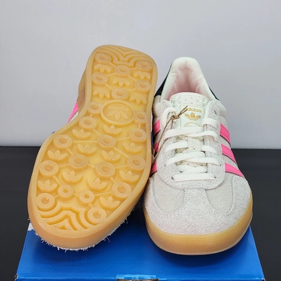 Women's Adidas Gazelle Indoor Shoes - Off White Beige Lucid Pink JQ1096 - Picture 12 of 12